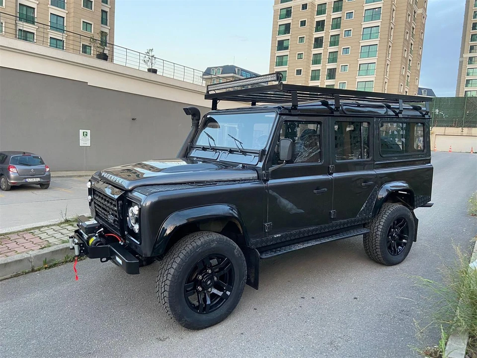 1994 Land Rover Defender 110 - Image 18 of 31