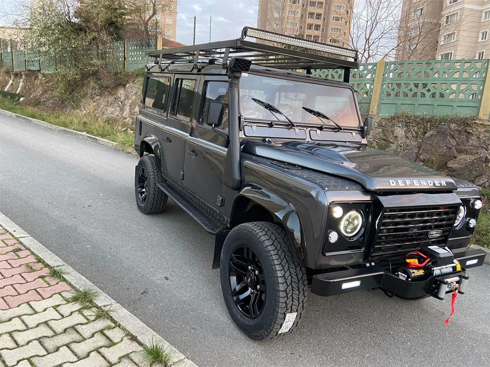 1994 Land Rover Defender 110 - Image 23 of 31