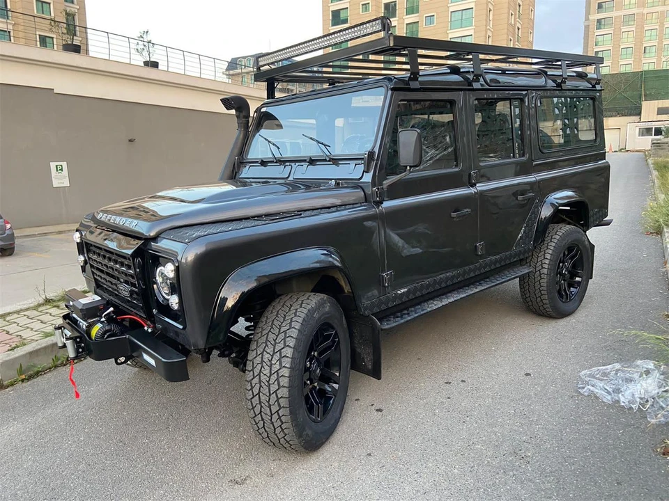 1994 Land Rover Defender 110 - Image 24 of 31