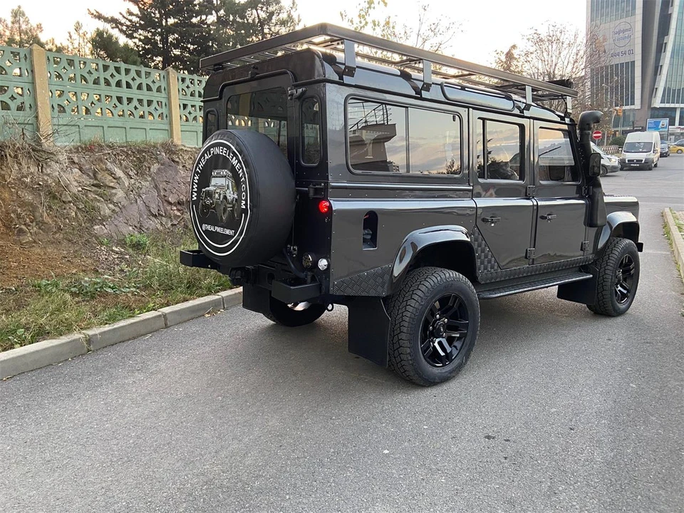 1994 Land Rover Defender 110 - Image 26 of 31