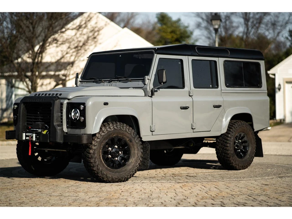 1994 Land Rover Defender 110 - Image 3 of 31