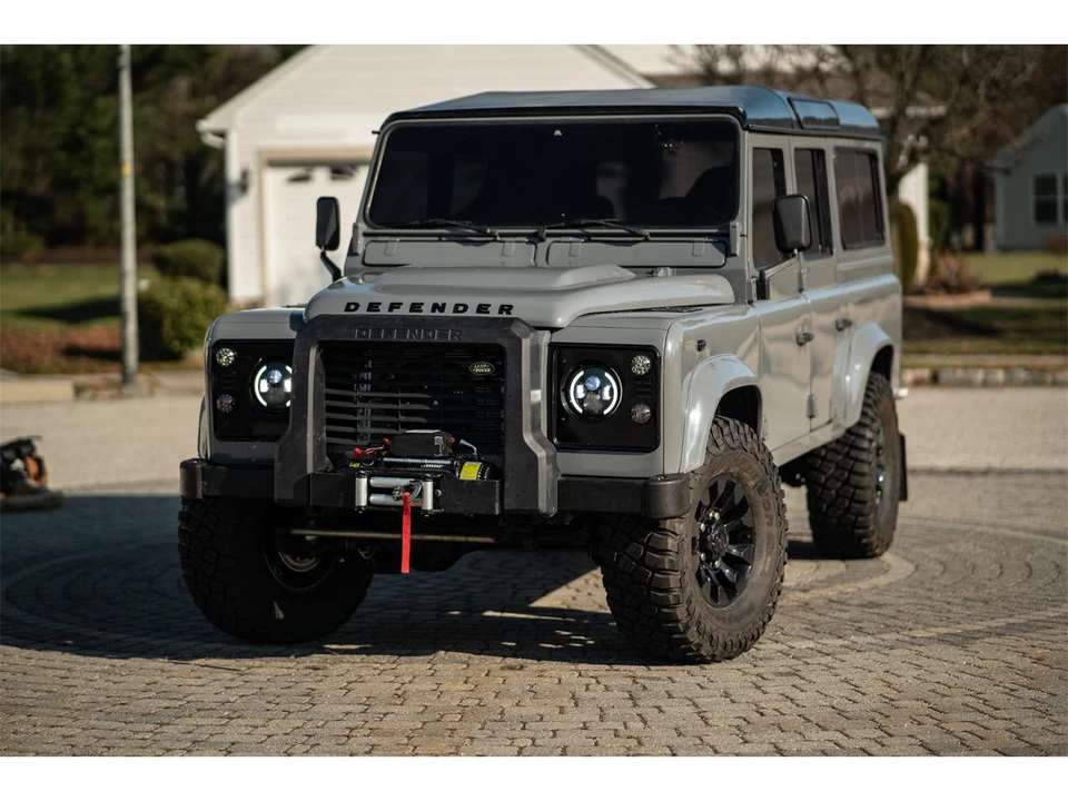 1994 Land Rover Defender 110 - Image 16 of 31