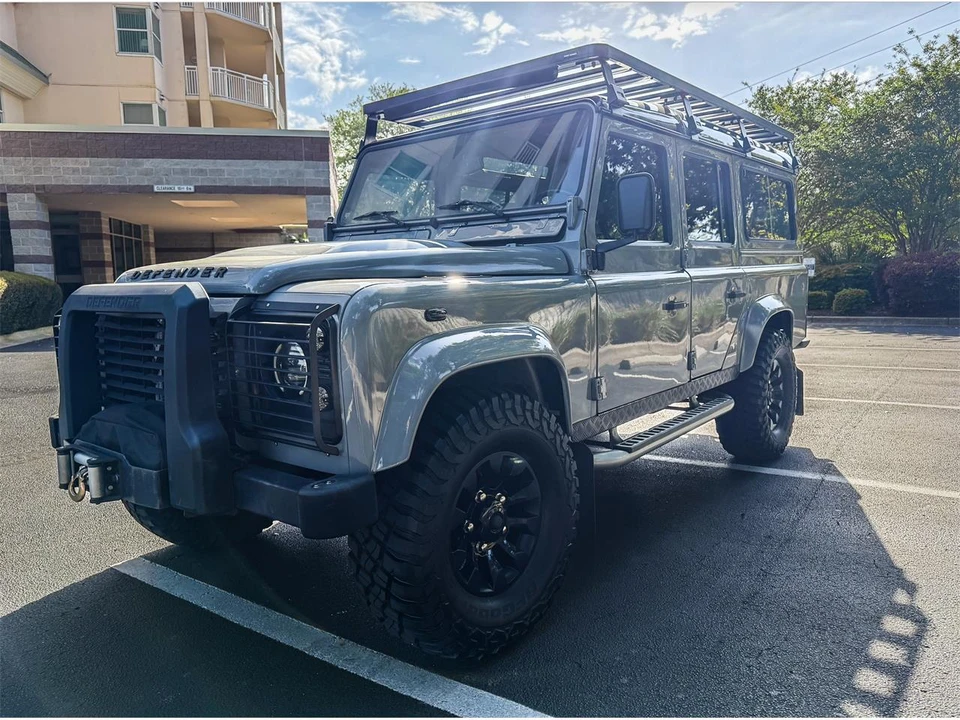 1994 Land Rover Defender 110 - Image 17 of 31