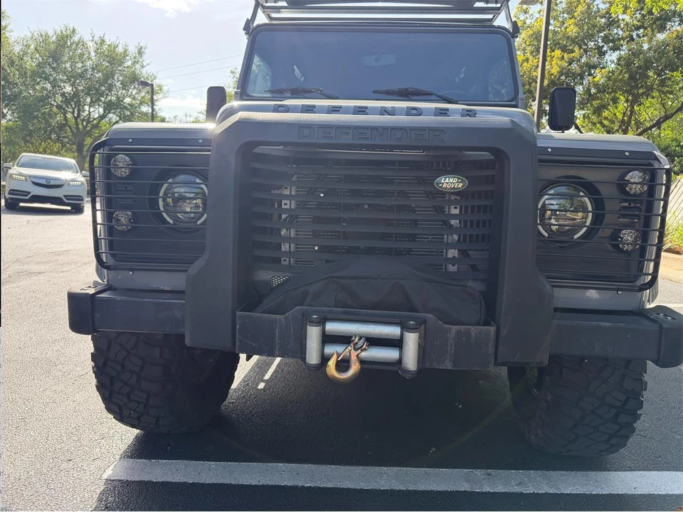 1994 Land Rover Defender 110 - Image 18 of 31