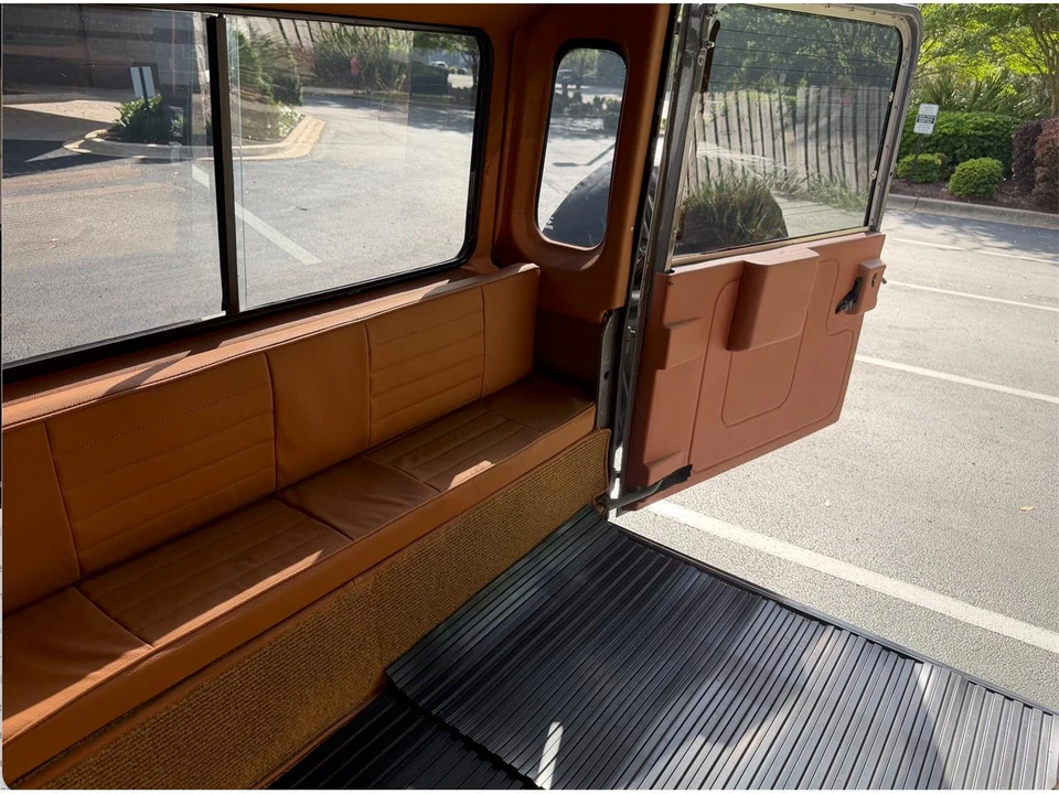 1994 Land Rover Defender 110 - Image 29 of 31