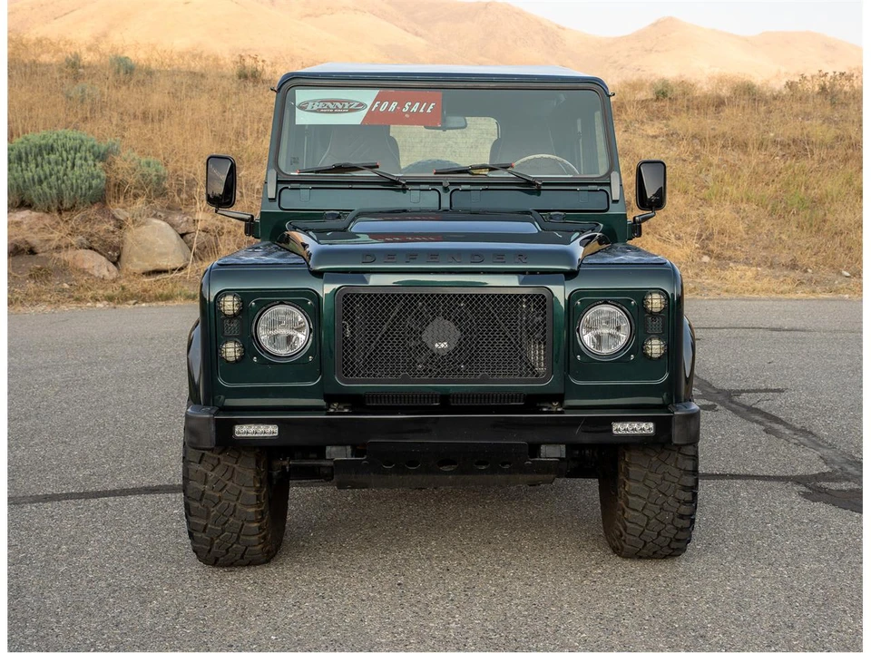 1994 Land Rover Defender 110 - Image 3 of 31