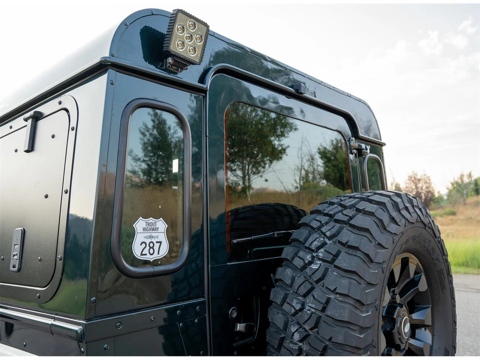 1994 Land Rover Defender 110 - Image 7 of 31
