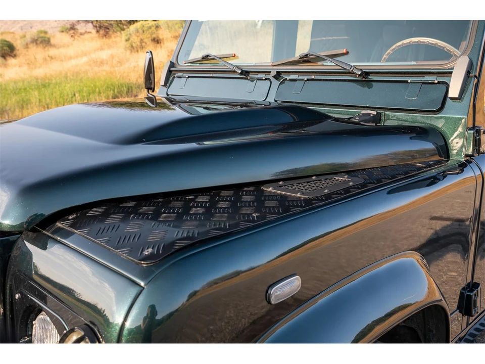 1994 Land Rover Defender 110 - Image 20 of 31