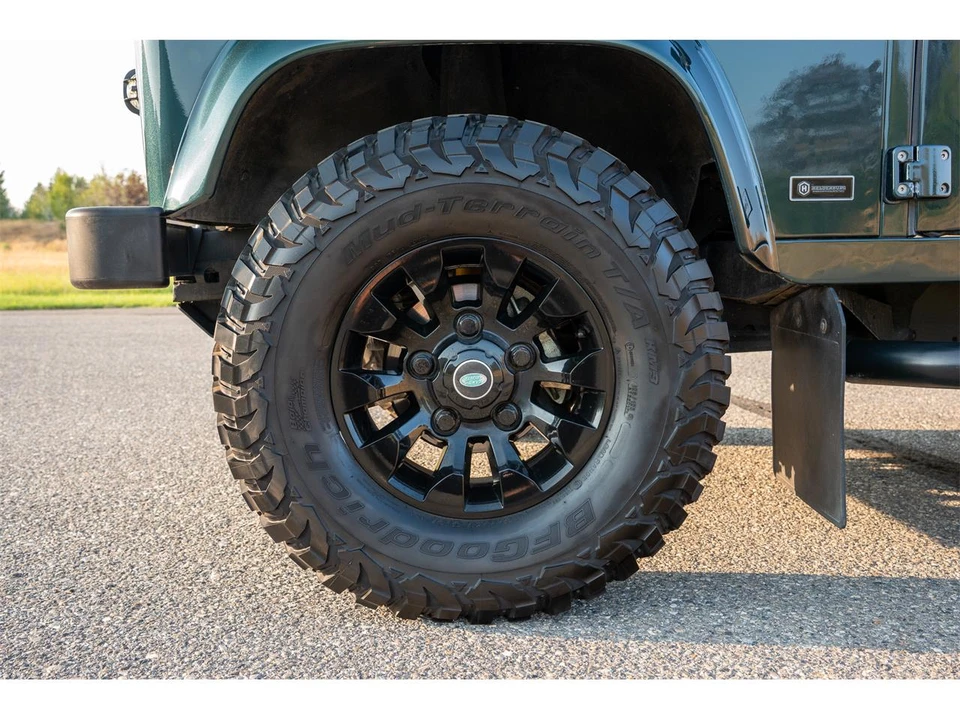 1994 Land Rover Defender 110 - Image 25 of 31