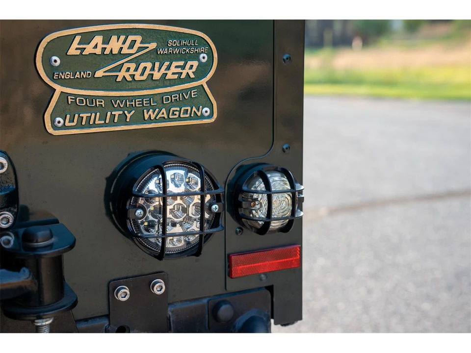 1994 Land Rover Defender 110 - Image 30 of 31