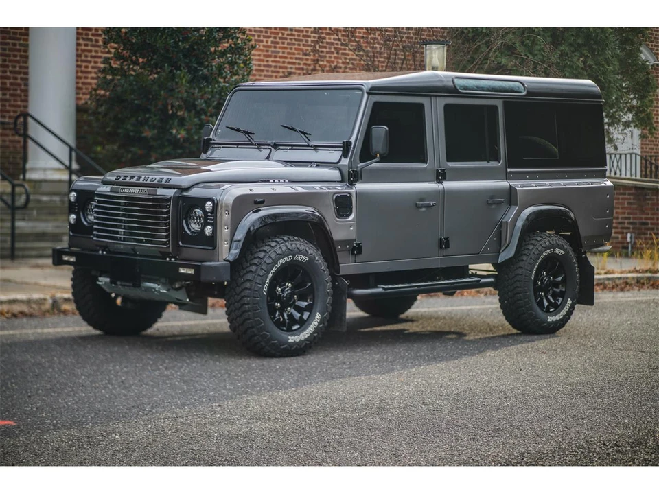 1994 Land Rover Defender 110 - Image 8 of 31