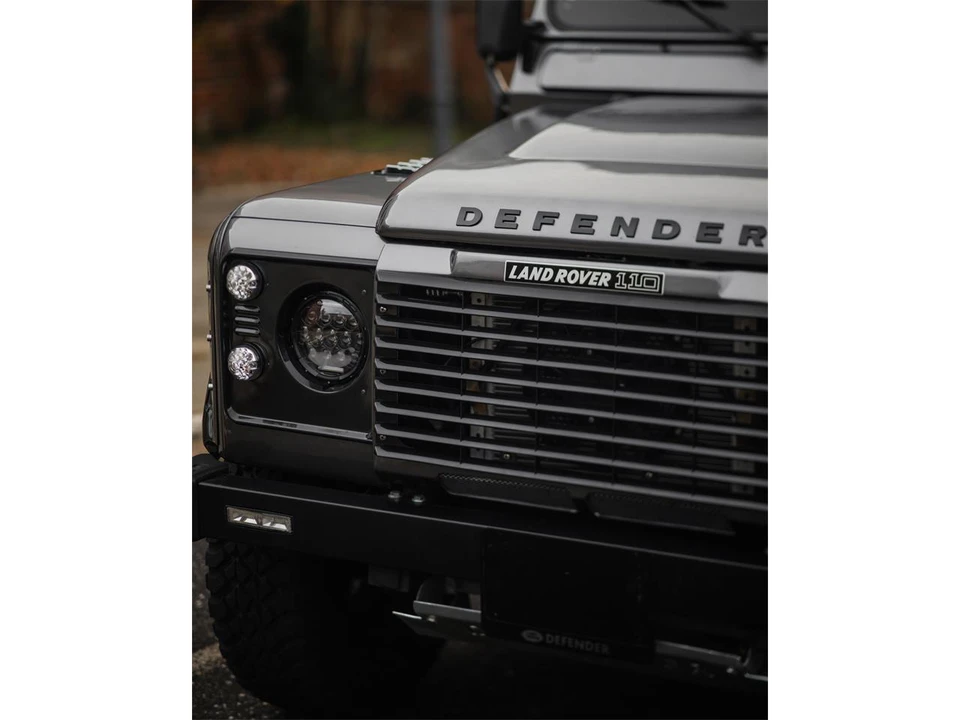 1994 Land Rover Defender 110 - Image 24 of 31