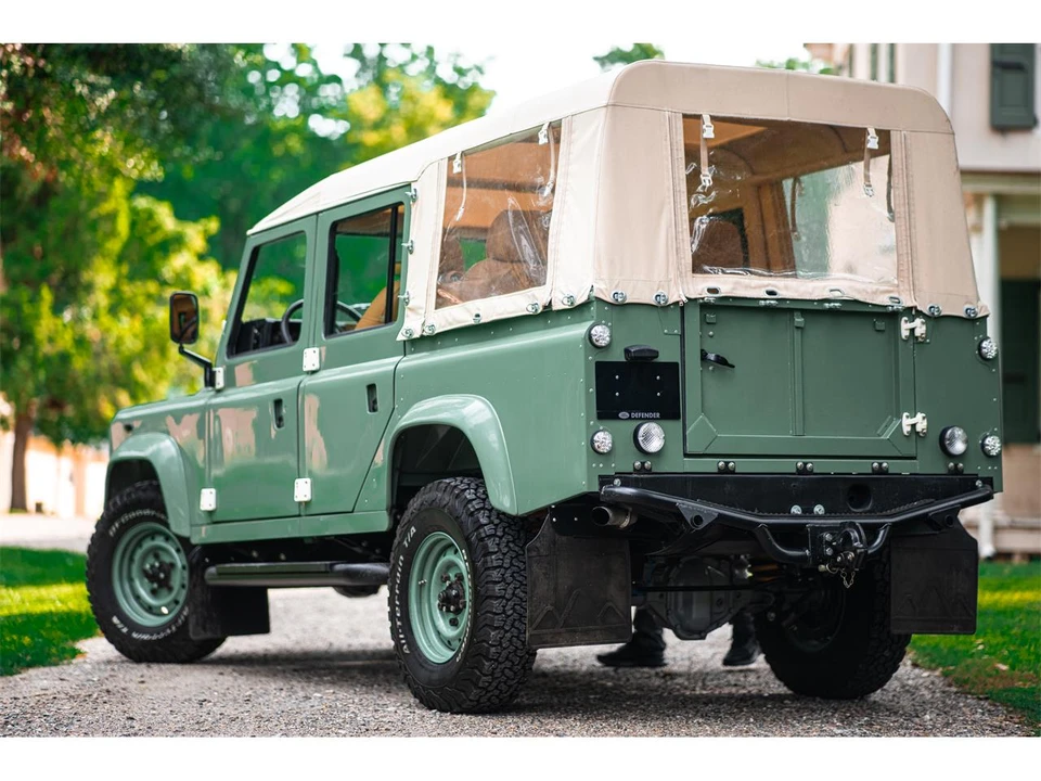 1994 Land Rover Defender 110 - Image 4 of 31