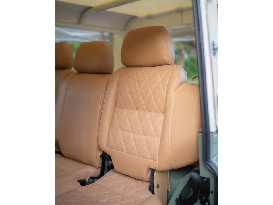 1994 Land Rover Defender 110 - Image 20 of 31