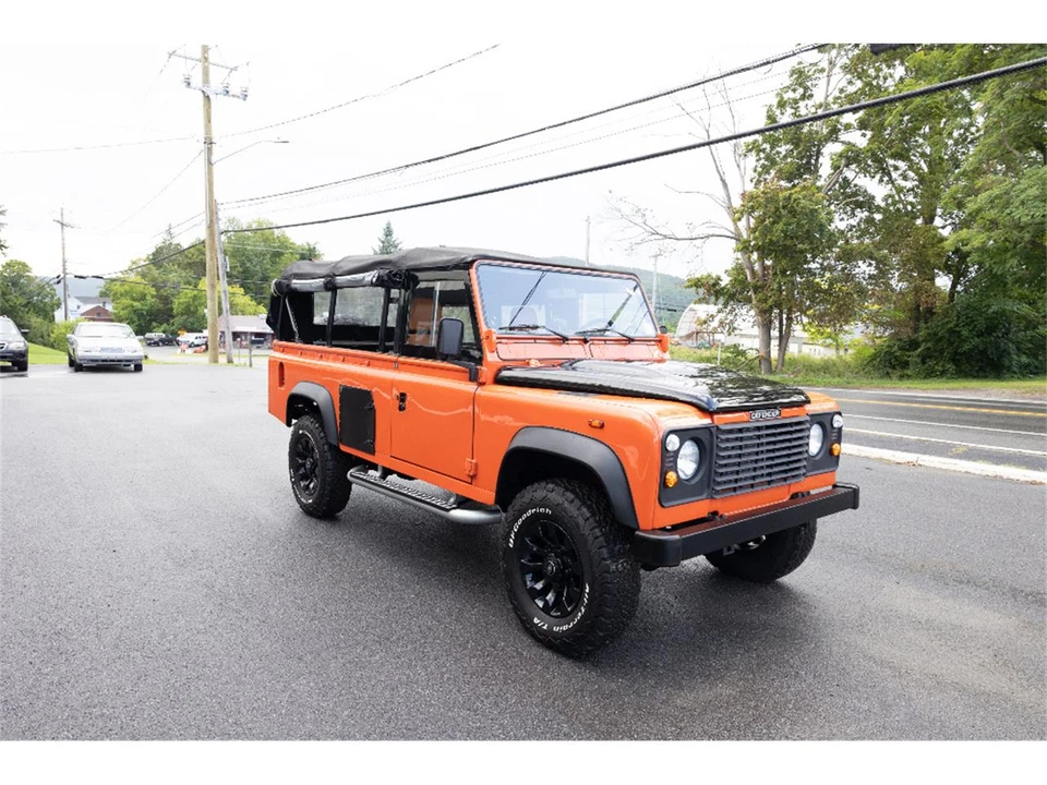 1994 Land Rover Defender 110 - Image 7 of 18