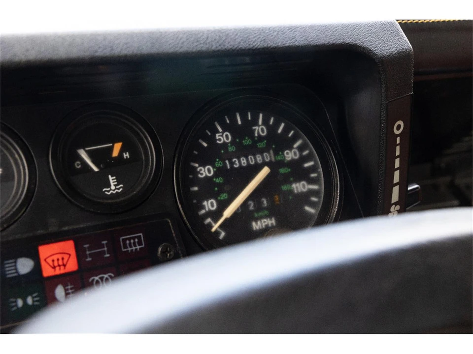 1994 Land Rover Defender 110 - Image 14 of 18