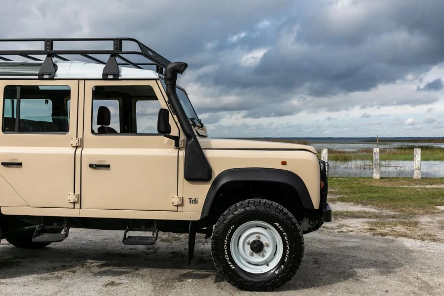1994 Land Rover Defender 110 - Image 20 of 31