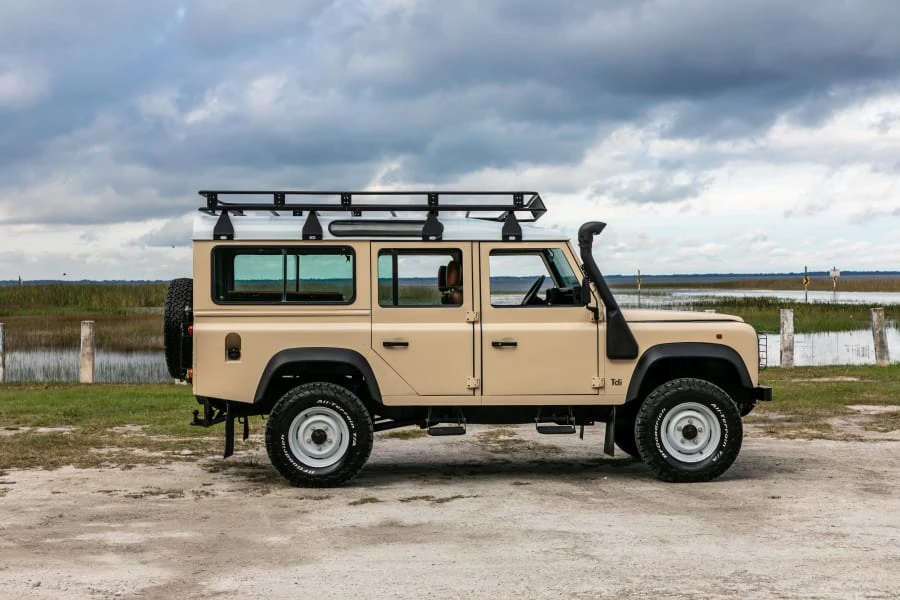1994 Land Rover Defender 110 - Image 26 of 31