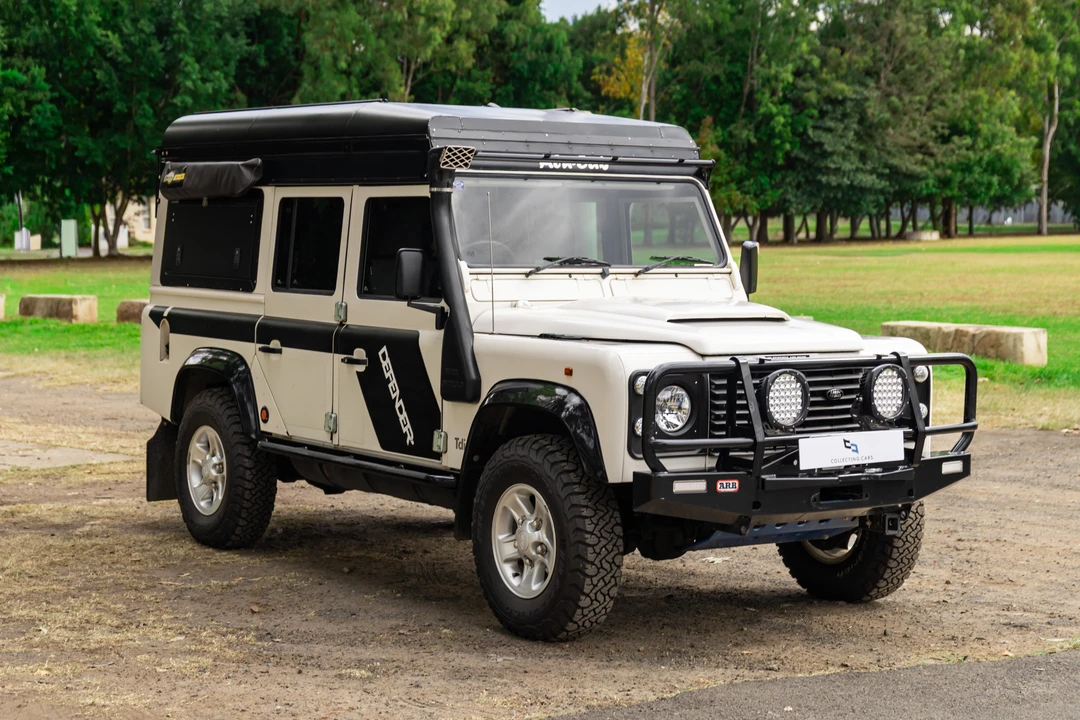 1994 Land Rover Defender 110 - Image 19 of 31