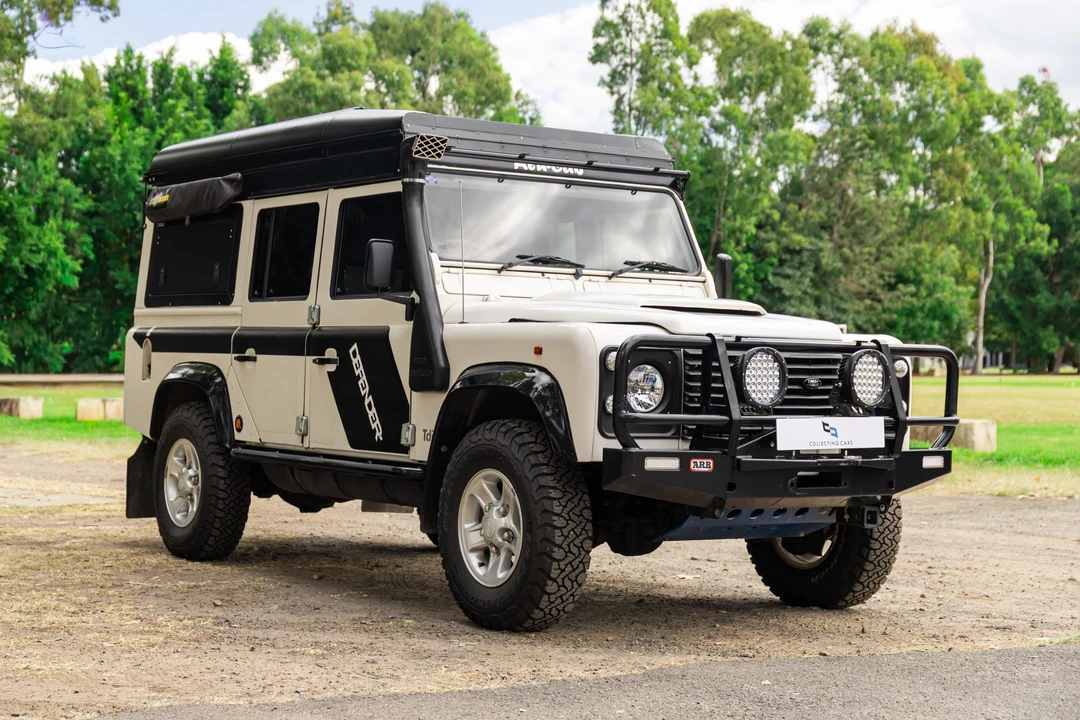 1994 Land Rover Defender 110 - Image 3 of 31
