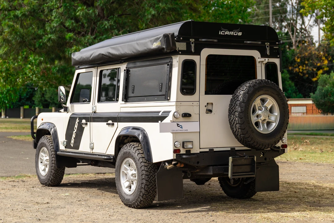 1994 Land Rover Defender 110 - Image 7 of 31