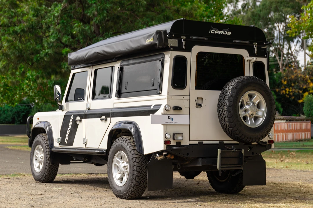 1994 Land Rover Defender 110 - Image 15 of 31