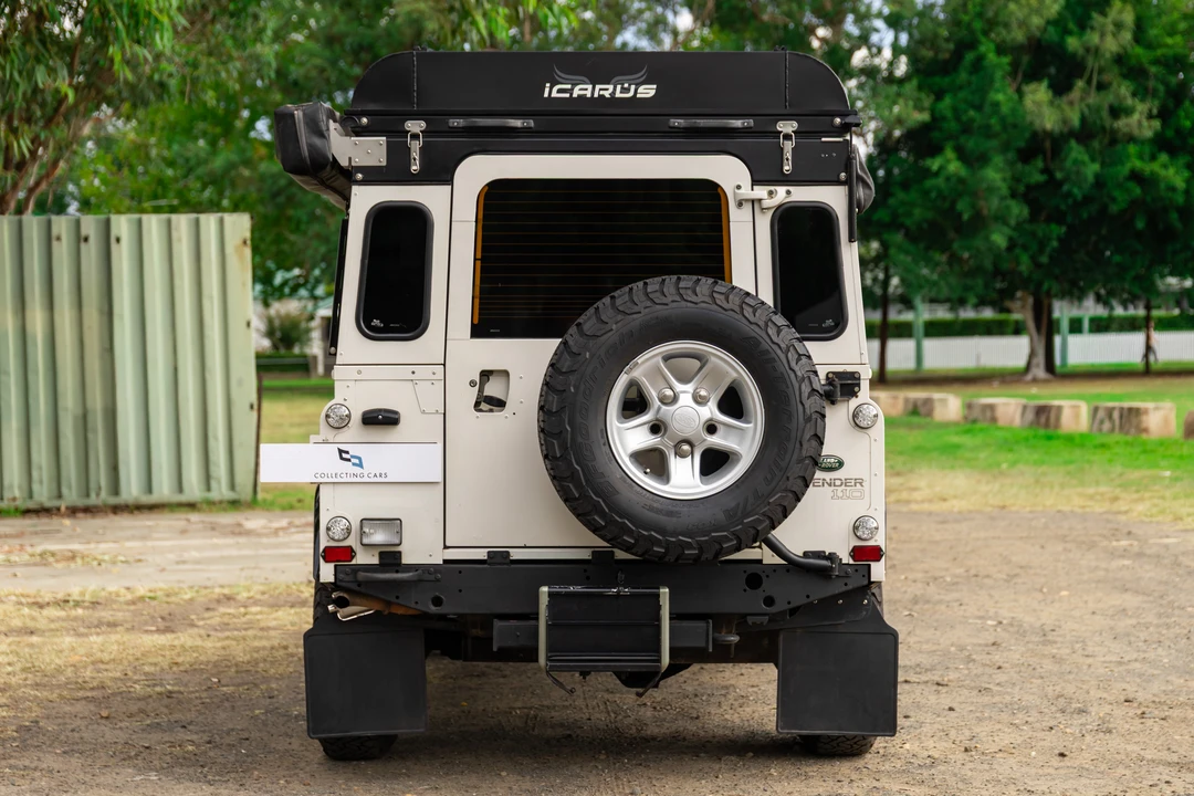 1994 Land Rover Defender 110 - Image 14 of 31