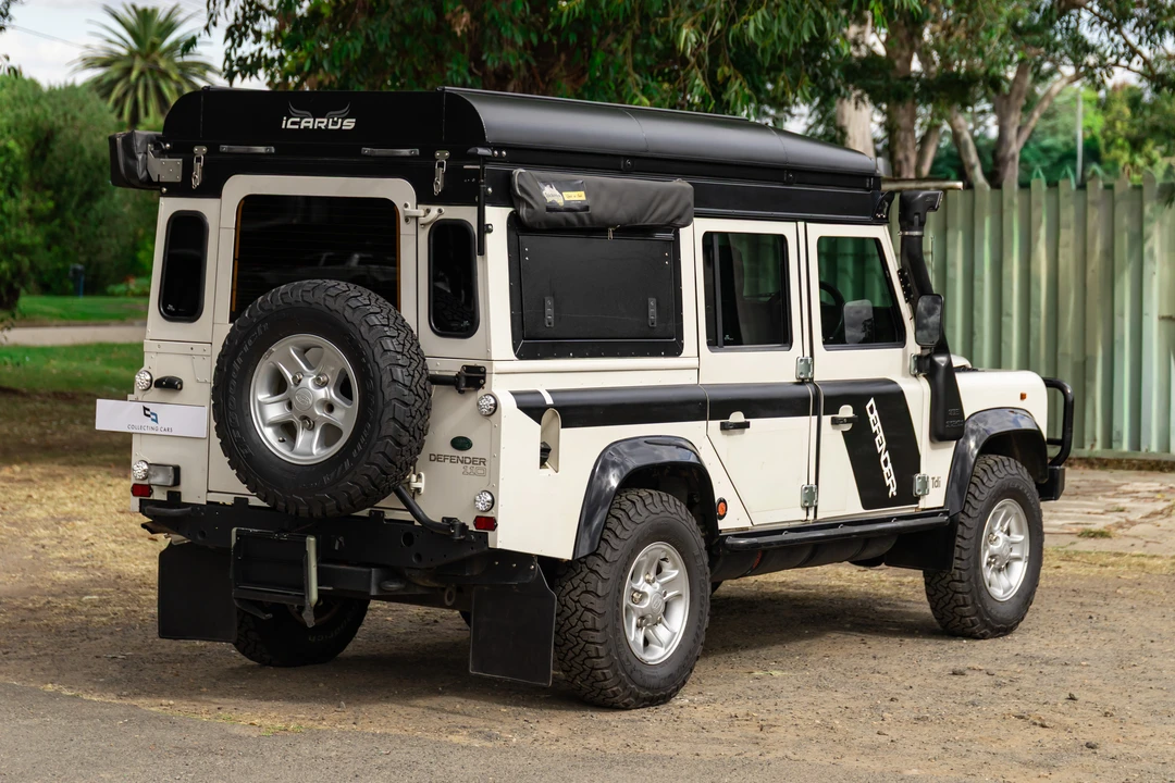 1994 Land Rover Defender 110 - Image 13 of 31