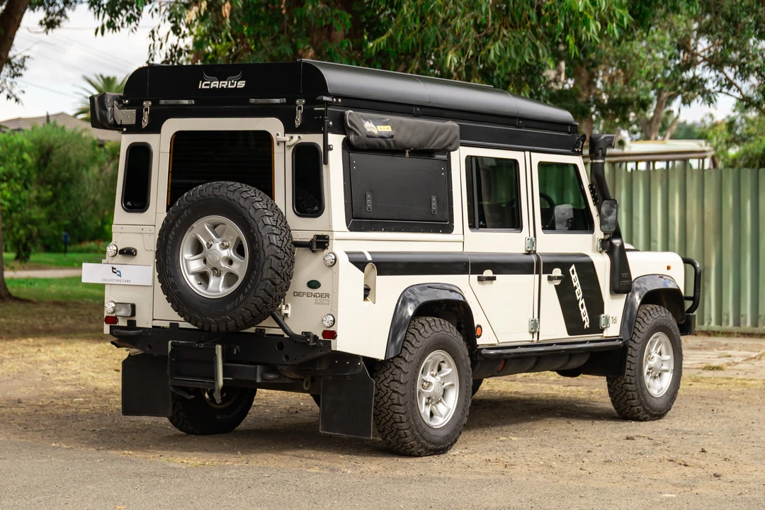1994 Land Rover Defender 110 - Image 5 of 31