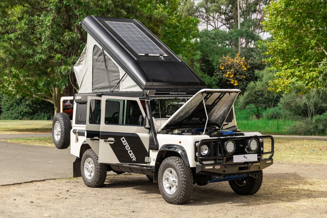 1994 Land Rover Defender 110 - Image 28 of 31