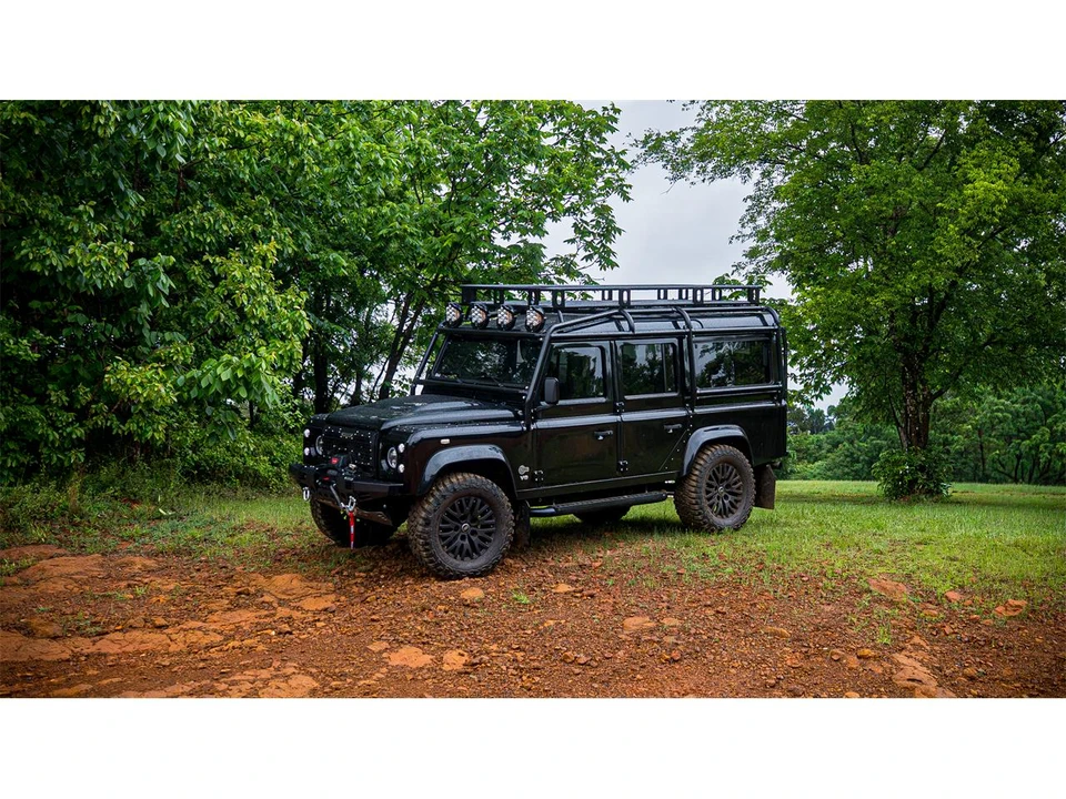 1994 Land Rover Defender 110 - Image 4 of 9