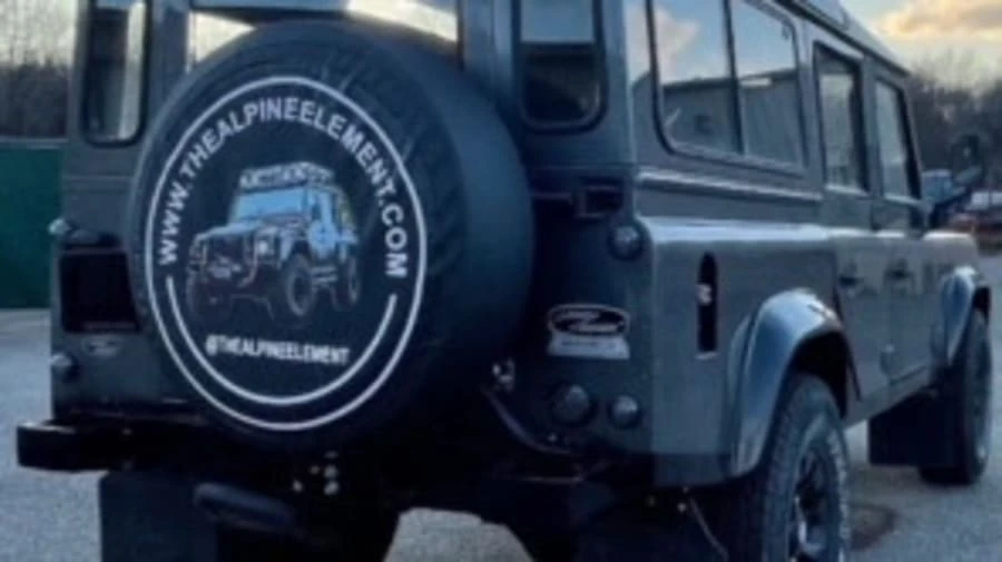 1994 Land Rover Defender 110 - Image 3 of 14