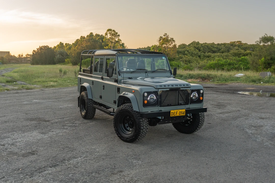 1994 Land Rover Defender 110 - Image 22 of 31