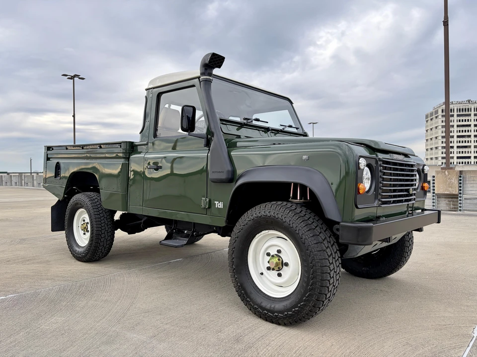 1994 Land Rover Defender 110 - Image 20 of 31