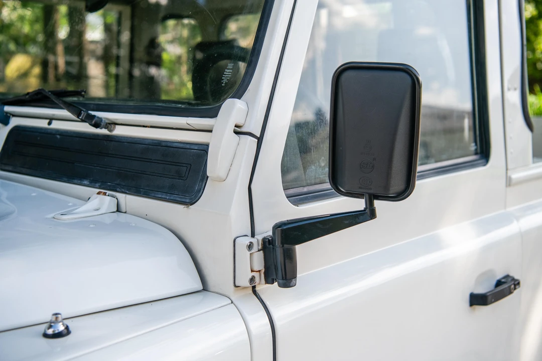 1994 Land Rover Defender 110 - Image 31 of 31