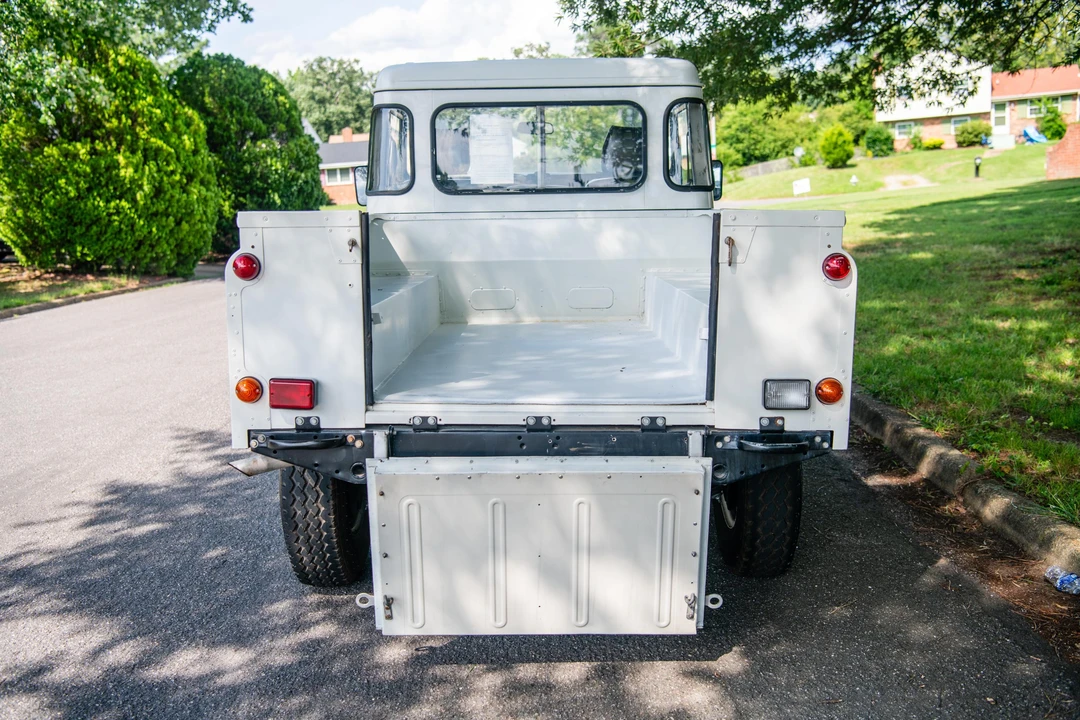 1994 Land Rover Defender 110 - Image 10 of 31