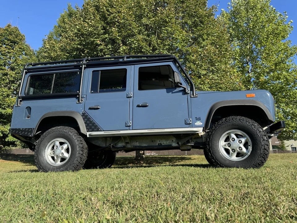1994 Land Rover Defender 110 - Image 2 of 21
