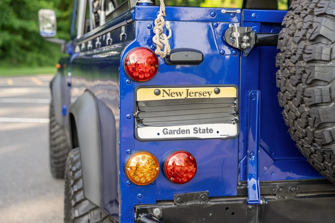 1994 Land Rover Defender 110 - Image 20 of 31