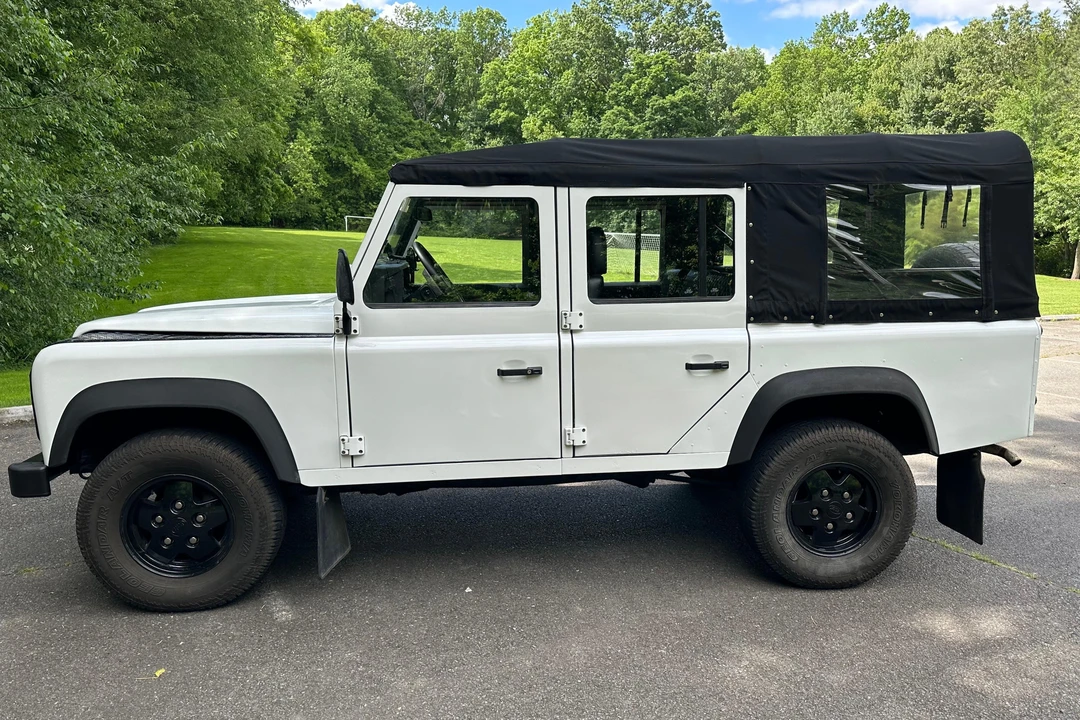 1994 Land Rover Defender 110 - Image 4 of 31