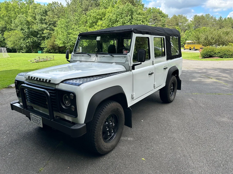 1994 Land Rover Defender 110 - Image 16 of 31
