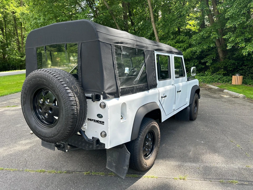 1994 Land Rover Defender 110 - Image 21 of 31