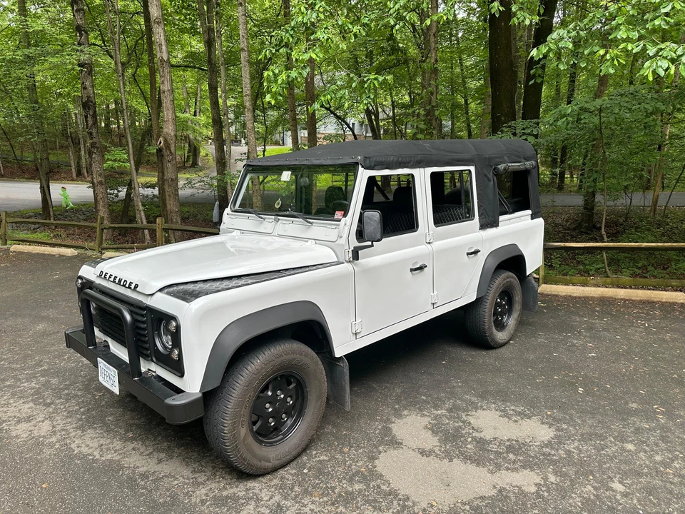 1994 Land Rover Defender 110 - Image 17 of 31