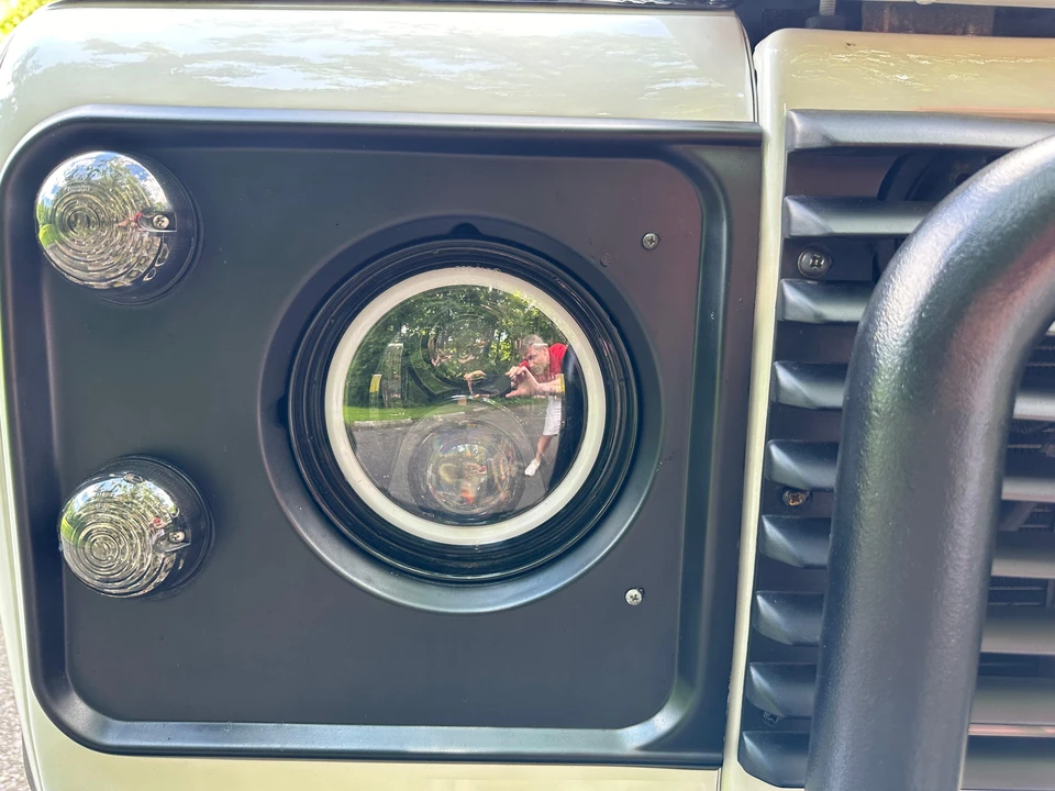 1994 Land Rover Defender 110 - Image 30 of 31