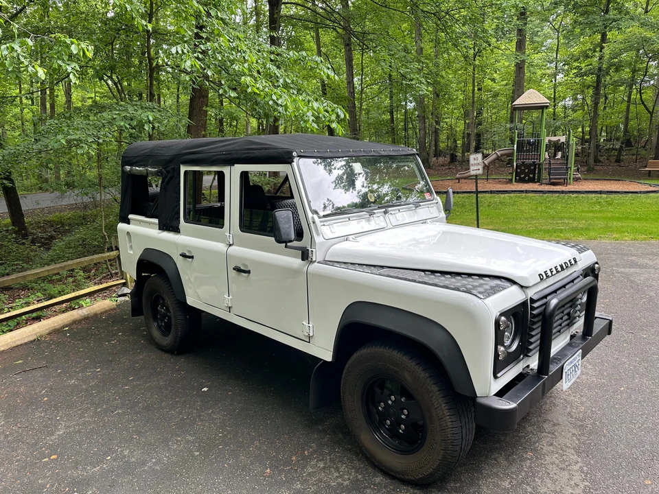 1994 Land Rover Defender 110 - Image 23 of 31
