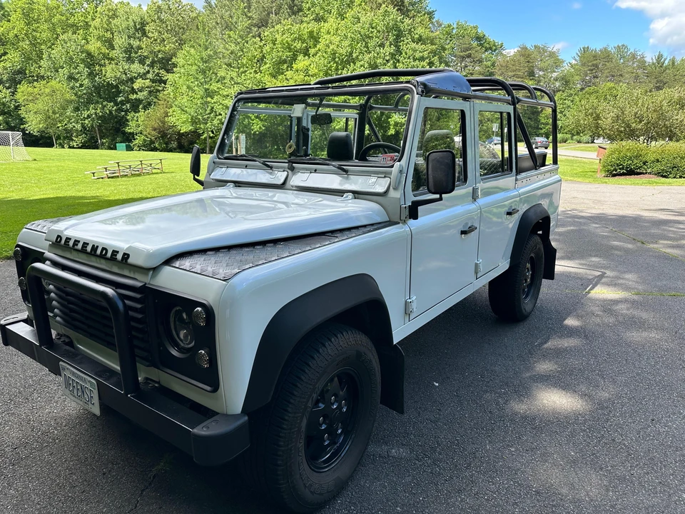 1994 Land Rover Defender 110 - Image 7 of 31