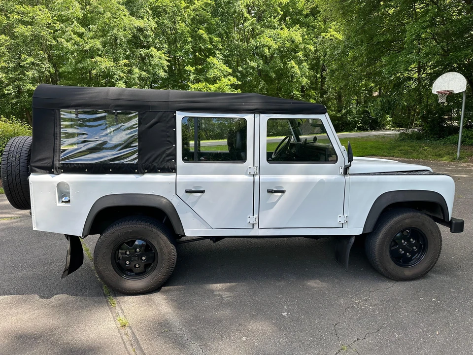 1994 Land Rover Defender 110 - Image 22 of 31