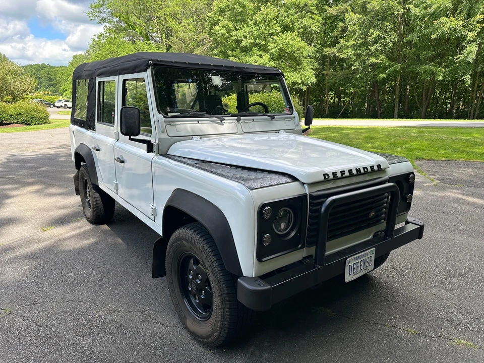 1994 Land Rover Defender 110 - Image 24 of 31