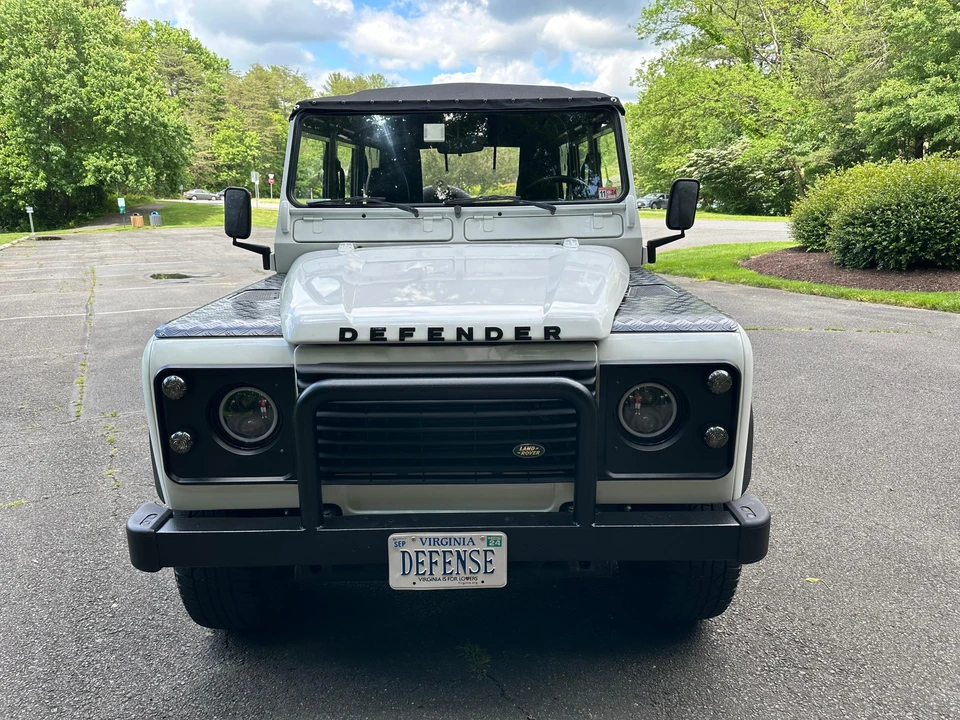 1994 Land Rover Defender 110 - Image 15 of 31
