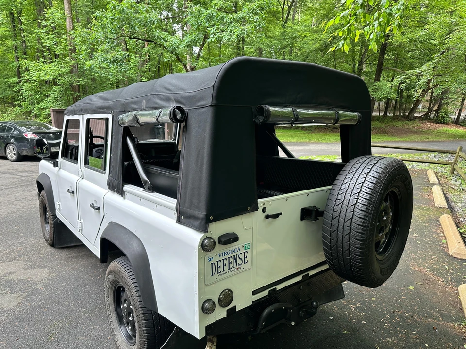 1994 Land Rover Defender 110 - Image 19 of 31
