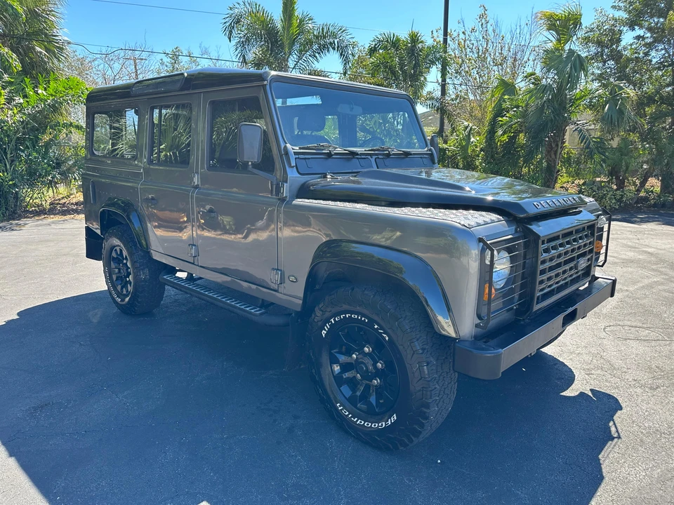 1994 Land Rover Defender 110 - Image 22 of 31